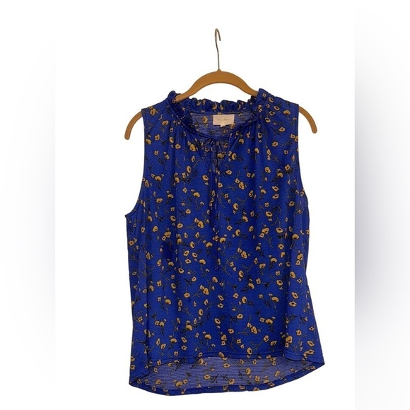 MELLODAY Tops - Melloday blue floral tank large ditsy sweet magnolias modest‎